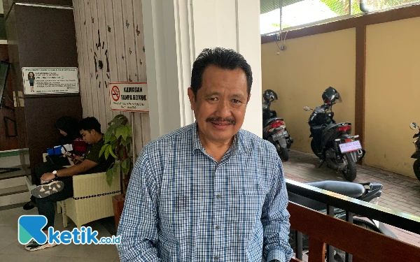 Thumbnail Berita - Terseret Kasus Korupsi IPAL Blitar, Kuasa Hukum: Gladi Tri Handono Hanya Pendamping, Bukan Pengelola Dana