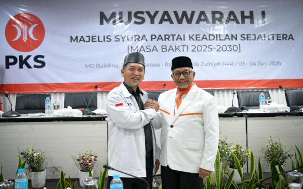 Thumbnail Berita - Presiden Baru PKS Periode 2025-2030 Ditetapkan, Intip Profil Almuzzammil Yusuf!