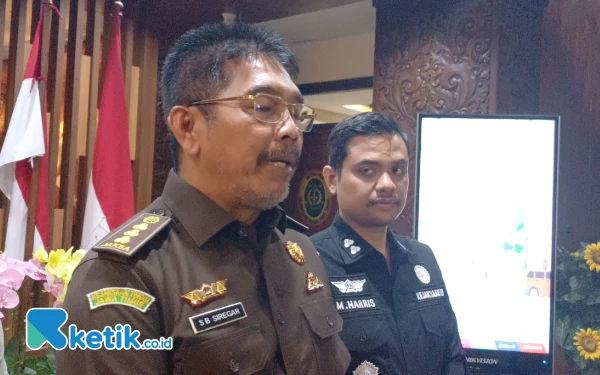 Thumbnail Berita - Ada Pihak Halangi Penyidikan Kasus Bantuan Perumahan, Kejati Jatim Tegaskan Tidak Segan Jadikan Tersangka