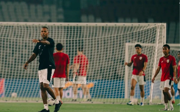 Thumbnail Berita - Resmi! Patrick Kluivert Umumkan 23 Pemain Timnas Indonesia Lawan China