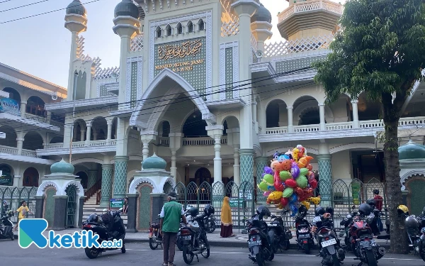 Thumbnail Berita - 15 Ribu Jamaah Diprediksi Padati Masjid Agung Jami’ Malang saat Iduladha, Presiden hingga Gubernur Beri Sapi Kurban