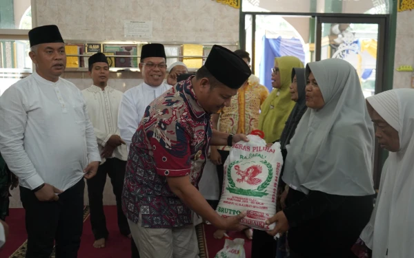 Thumbnail Berita - Wabup Asahan Hadiri ZikirAkbar dan Doa Bersama untuk Jemaah Haji