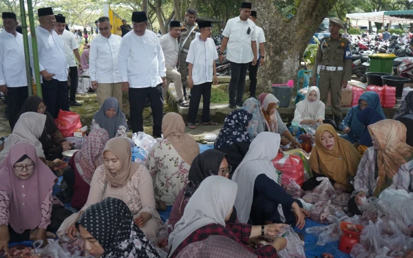 Thumbnail Berita - Iduladha 1446 H Pemkab Asahan Sembelih 111 Hewan Kurban 89 Sapi dan 22 Ekor Kambing