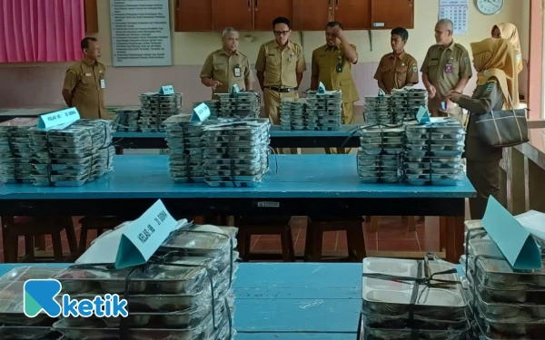 Thumbnail Berita - Enam Bulan Berlalu, Program Makan Bergizi Gratis di Pacitan Baru Sentuh 9 Persen Siswa