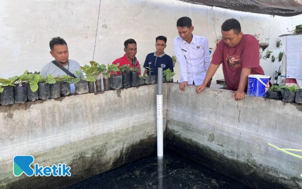 Thumbnail Berita - Ajari Warga Binaan Budidaya, Rutan Situbondo Tebar 3000 Benih Ikan Lele