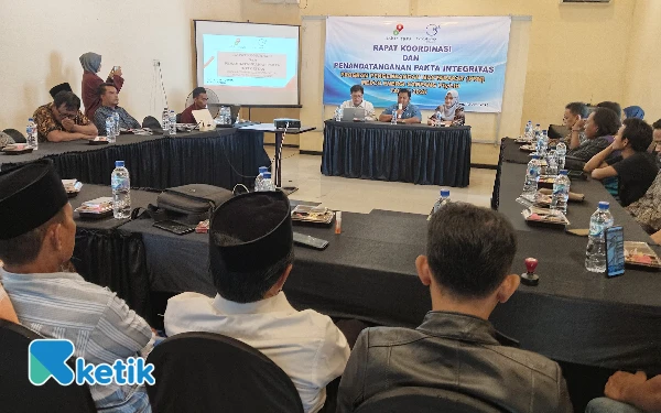 Thumbnail Berita - Medco Energi Sampang Teken Pakta Integritas untuk Transparansi Program CSR