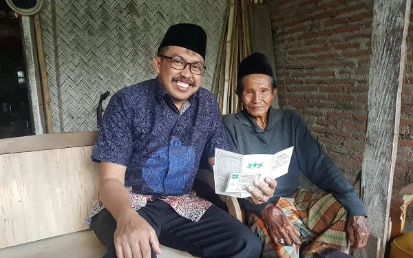 Thumbnail Berita - Program BPJS untuk Buruh Tani di Bondowoso Sudah Berjalan, Tapi Kurang Sosialisasi