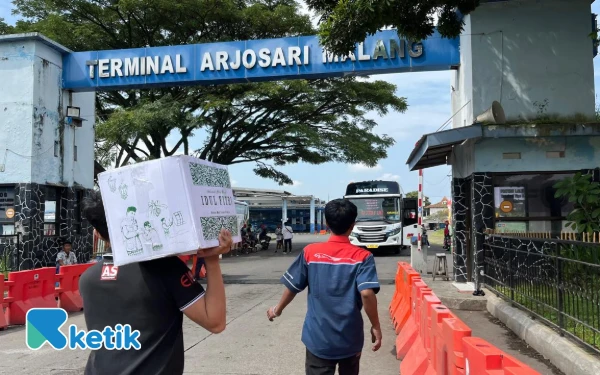 Thumbnail Berita - Jalur Khusus Bus TransJatim Mulai Disiapkan di Terminal Arjosari Kota Malang, Berikut Rutenya!