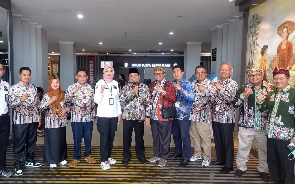 Thumbnail Berita - Studi Banding ke RSUD dr. H. Moh. Ruslan Mataram, Bondowoso Gali Inovasi Layanan Kesehatan Terpadu