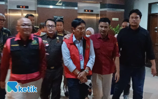 Thumbnail Berita - Terjerat Kasus Korupsi Lahan, Eks Direktur Polinema Akan Ajukan Praperadilan