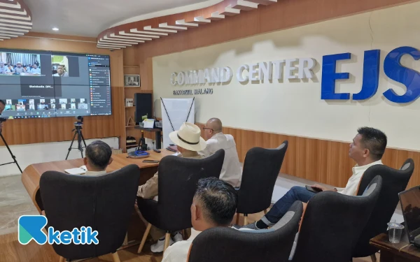 Foto Suasana Zoom Meeting DPD HKTI Jatim bersama seluruh Ketua DPC HKTI Se-Jatim, Senin, 16 Juni 2025. (Foto: Naufal/Ketik)