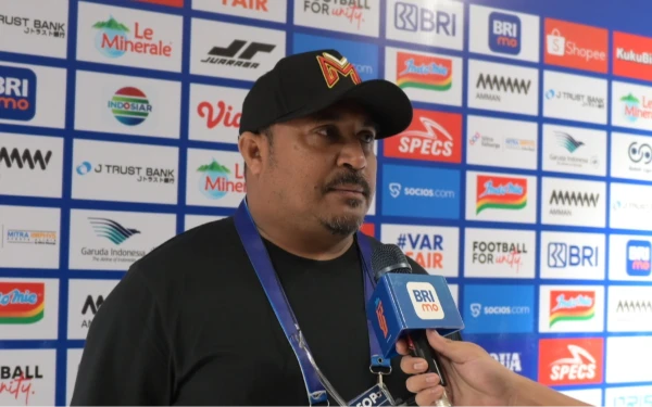 Thumbnail Berita - Malut United Pecat Imran Nahumarury dan Yeyen Tumena, Ini Alasannya