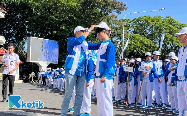Thumbnail Berita - Pemkot Malang Lepas 1.142 Atlet Bertanding di Porprov IX Jatim 2025, Optimis Capai Target 162 Emas