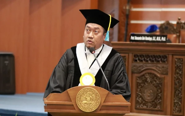 Thumbnail Berita - Gaduhnya Perparkiran Surabaya, Guru Besar Unair Beri 3 Solusi