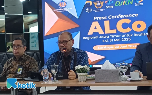 Thumbnail Berita - Perekonomian di Jatim Tumbuh Solid di Tengah Tekanan Ekonomi Global