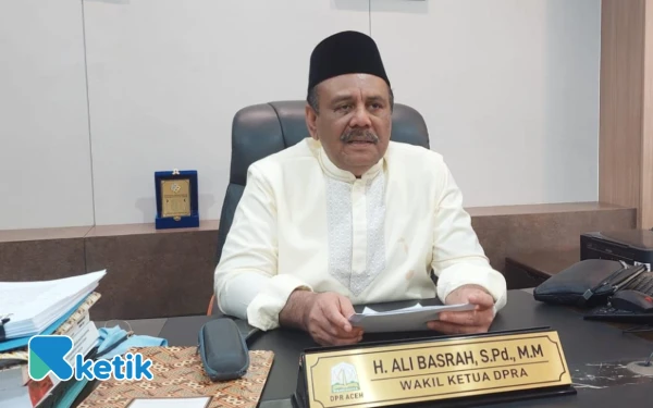 Thumbnail Berita - Awasi Peredaran Narkotika! Ali Basrah Apresiasi Langkah Kapolda Aceh Kerahkan K9 untuk Amankan Perbatasan