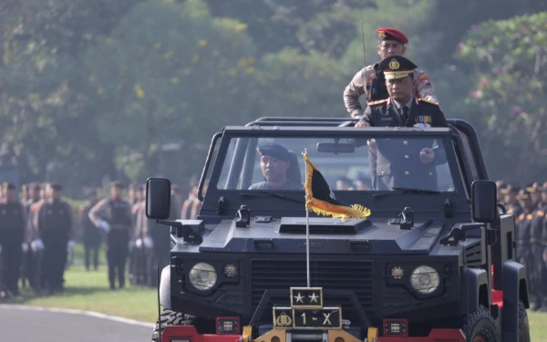 Gambar Peringati HUT Ke-79 Bhayangkara, Kapolda Jatim Tekankan Pentingnya Tingkatkan Kualitas dan Profesionalisme