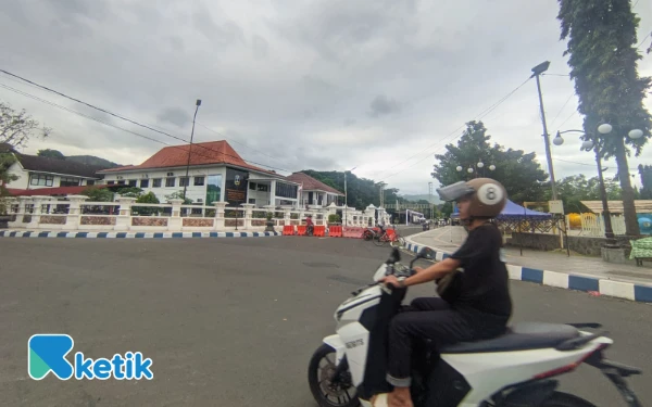 Gambar Tokoh Nasional Bakal Hadiri Festival Ronthek Pacitan, Jalur Strategis Disterilkan