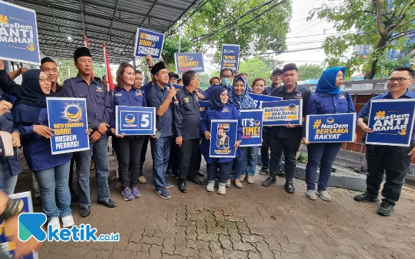 Thumbnail Berita - 44 Bacaleg Partai Nasdem Wajah Baru Daftar ke KPU Kota Surabaya