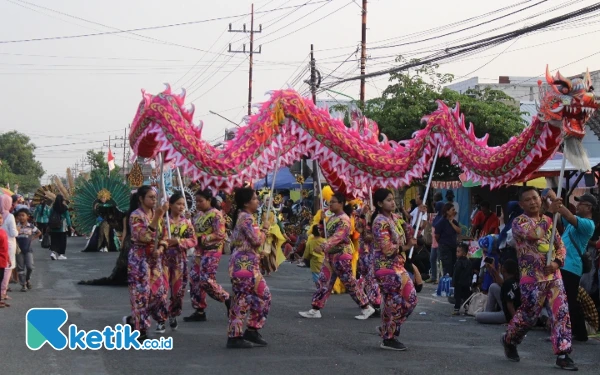 Merasakan Semangat SMAN 1 Barat Magetan di Karnaval HUT Ke-79 RI