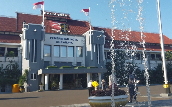 Thumbnail Berita - DPRD Surabaya: Jika Kinerja Sekda Tak Bagus, Setahun Bisa Diganti