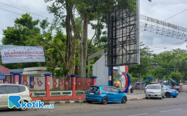 Thumbnail Berita - Sebelum Diresmikan, PKL di Stadion Kanjuruhan Ditertibkan