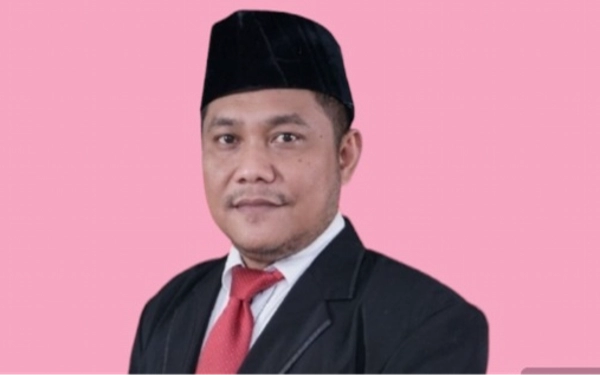 Foto Ketua Bawaslu Kota Surabaya Novly Bernado Thyssen. Foto: Dok. Bawaslu Surabaya)