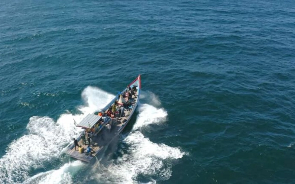 Bentuk Rasa Syukur, Ini Ragam Larung Sesaji di Pantai Selatan Jatim