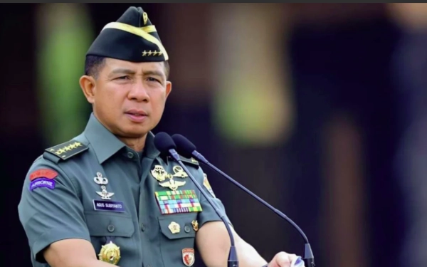 Thumbnail Berita - Daftar 12 Jenderal Bintang Dua TNI AD yang Digeser Panglima Agus Subiyanto