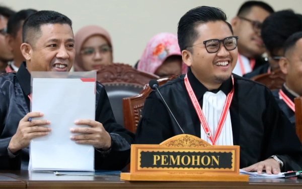 Thumbnail Berita - Sidang MK: Freddy-Sobar Ungkap Pelanggaran KPU di Pilkada Kabupaten Kaimana