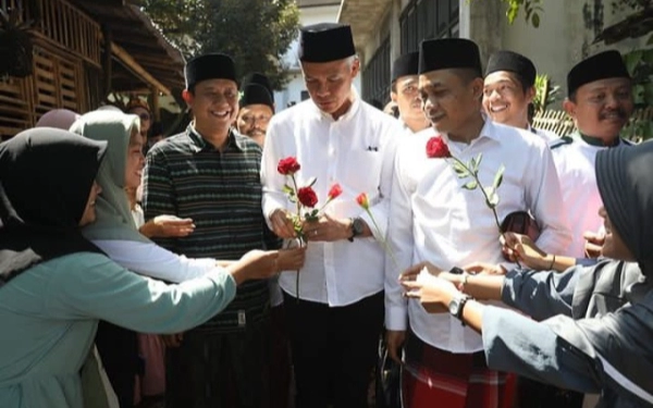 Ganjar Terkesan Pecel Jember, Konsolidasi Dihadiri Kader PPP