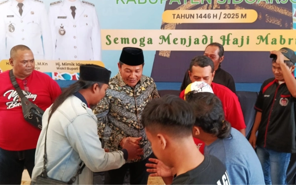Thumbnail Berita - Bupati Sidoarjo Subandi Ingin Deltras FC Tetap Main Home di GOR Delta