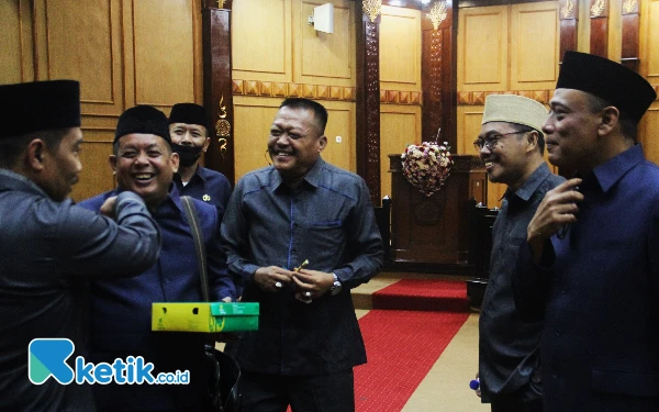 DPRD Sidoarjo Umumkan Susunan Pimpinan Dewan Baru dan Fraksi-Fraksinya, kecuali