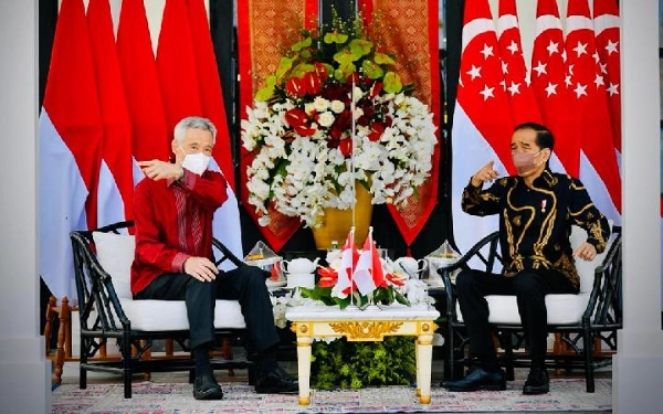 Jokowi Temui PM Singapura, Bahas Investasi IKN dan Kerja Sama Energi