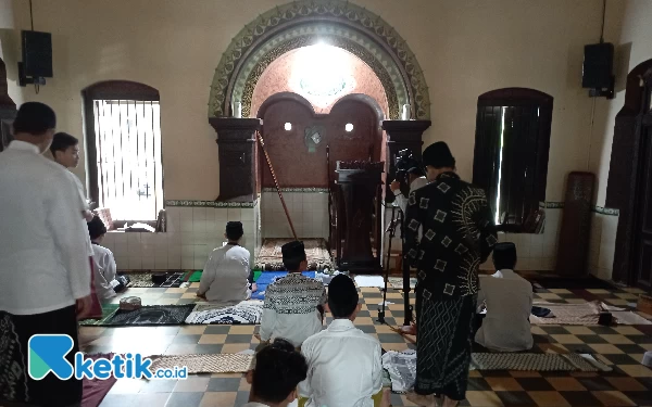 Thumbnail Berita - Melihat dari Dekat Masjid Inti Pesantren Tebuireng Peninggalan KH Hasyim Asy'ari