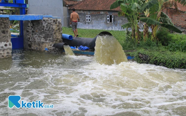 Antisipasi Hujan dan Banjir, Plt Bupati Sidoarjo H Subandi Cek Kesiapan Rumah Pompa di Tanggulangin