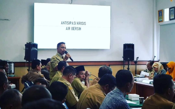 Foto Suasana Rapat Koordinasi Pemkab Pacitan dalam merumuskan solusi atasi kekeringan, Senin (18/9/2023). (Foto Prokopim Pacitan)