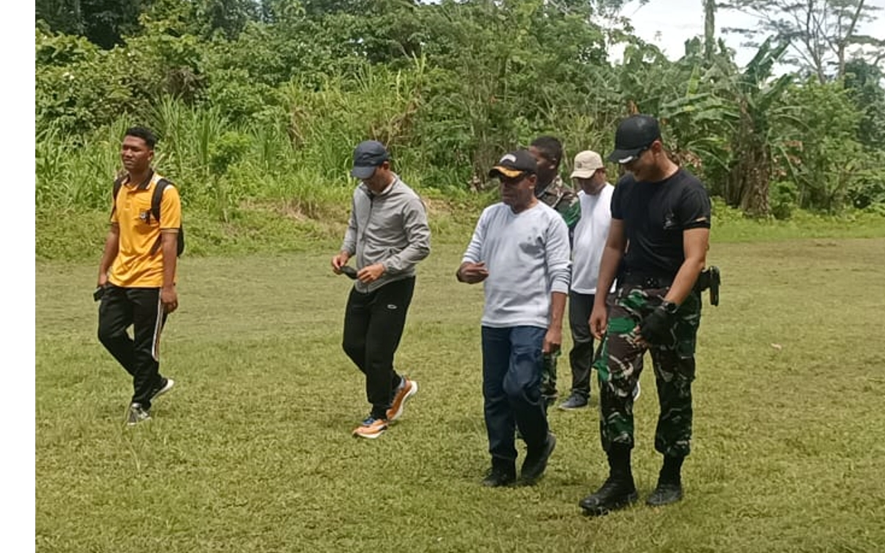 Foto Wabup Habulla dan Forkopimda di Lapangan Tembak (Foto: Dok. Humas Pemda)