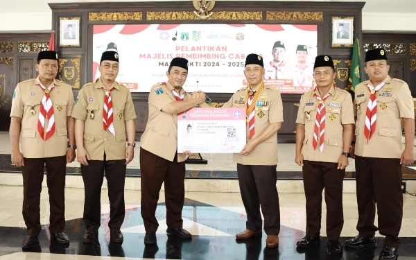 Lantik Pj Bupati Jombang Jadi Ketua Kamabicab Gerakan Pramuka, Ini Pesan Ketua Kwarda Jatim