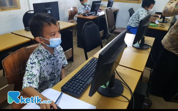 Separuh Anggaran Kota Surabaya untuk Anak, UNICEF Acungkan Jempol