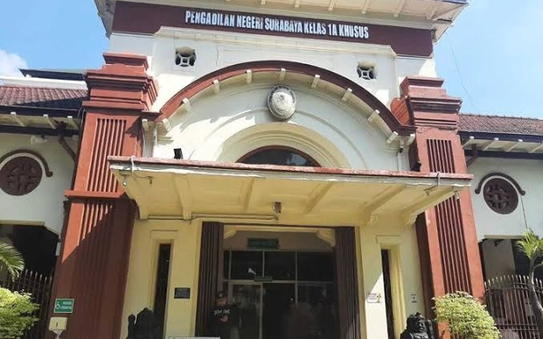 Thumbnail Berita - Sejak Tahun Lalu, 16 Permohonan Nikah Beda Agama Diajukan  ke PN Surabaya