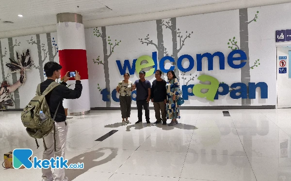 Thumbnail Suasana Bandara Sepinggan Balikpapan Jelang Upacara IKN, Banyak Extra Flight hingga Pesawat Tempur