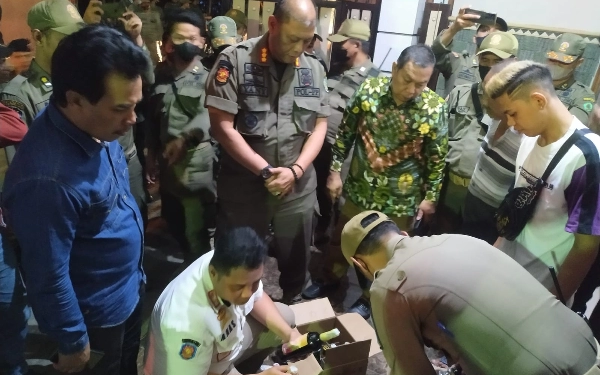 Razia Bersama Aparat, DPRD Sidoarjo Dorong Pemberantasan Peredaran Miras secara Ilegal