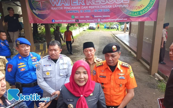 Thumbnail Berita - Wali Kota Bandar Lampung Hibahkan Rp500 Juta untuk Basarnas Lampung
