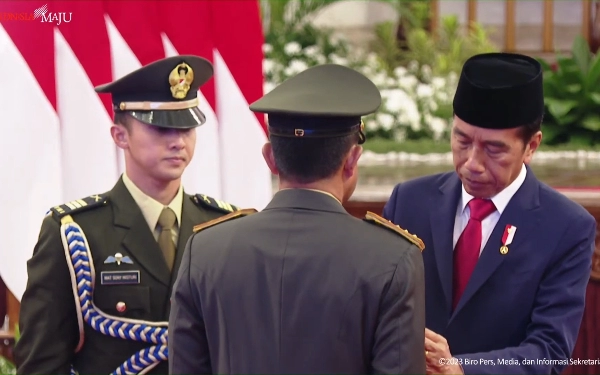 Thumbnail Berita - Jenderal Agus Subiyanto Resmi Dilantik Jadi Panglima TNI