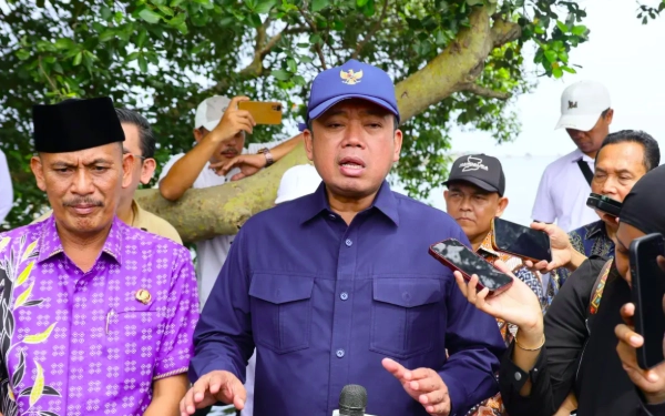 Thumbnail Berita - Menteri ATR/BPN Nusron Wahid Tegaskan Seluruh Sertifikat di Luar Garis Pantai Batal