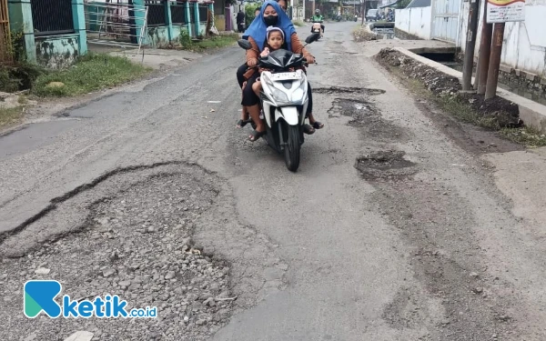 Thumbnail Berita - Pemkab Sidoarjo Petakan Jalan Rusak, Jalan Sepande Candi Dikeluhkan Pengguna Jalan