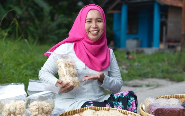 Thumbnail 150 Ribu Emak-Emak Banyuwangi Sukses Buka Usaha Berkat PNM Mekaar