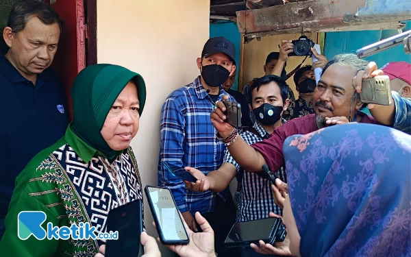 Menteri Sosial RI Kunjungi Balita Korban Penganiayaan di Situbondo